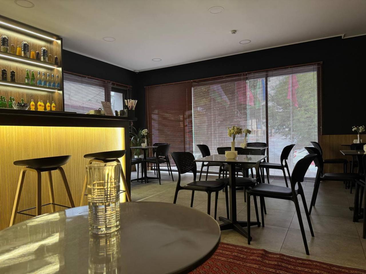 Nuovo Boutique Hotel Tashkent Exterior photo